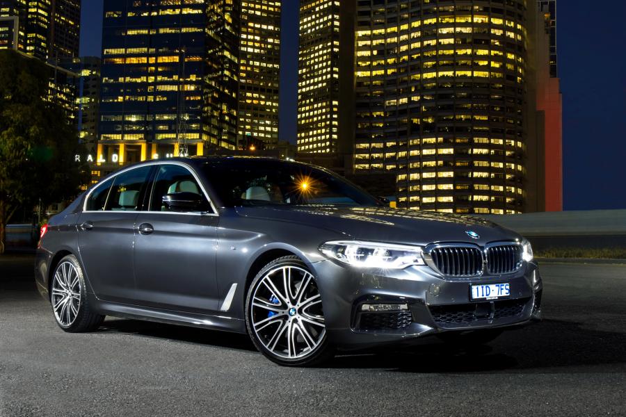  BMW 540i Sedan M Sport 2017 года  (AU) (фото 4 из 10)